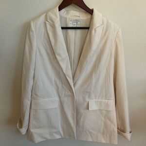 White simple Blazer